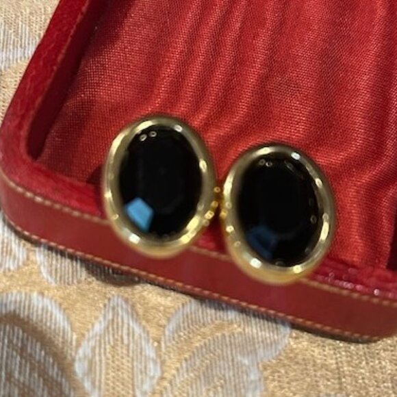 S.A.L SWAROVSKI Black Oval Crystal Gold Tone EARRINGS - Picture 3 of 7